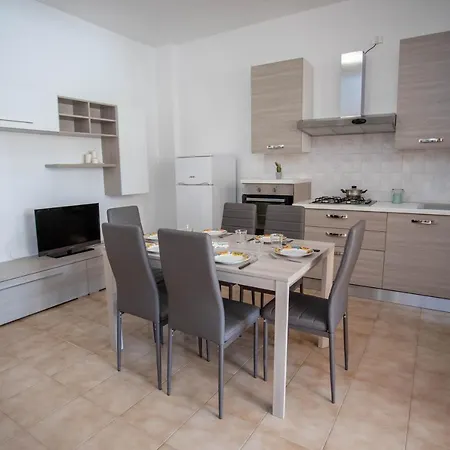 Mango Apartment Torre Lapillo